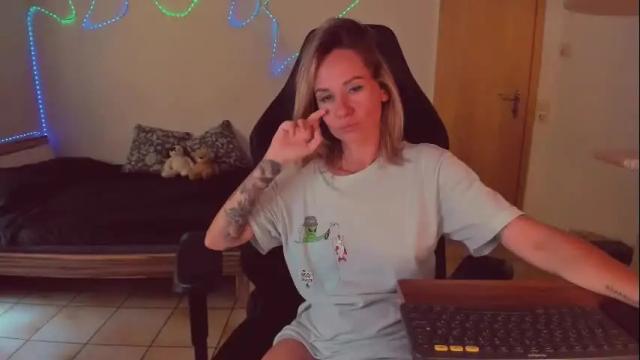 Image 8 of trafka_murafka Stream on Chaturbate on 3 days ago