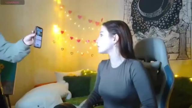 Image 2 of traharaaa Stream on Chaturbate on 14 months ago