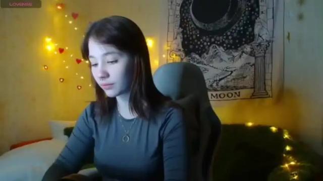 Image 3 of traharaaa Stream on Chaturbate on 14 months ago