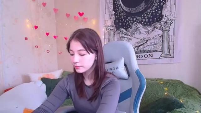 Image 12 of traharaaa Stream on Chaturbate on 14 months ago