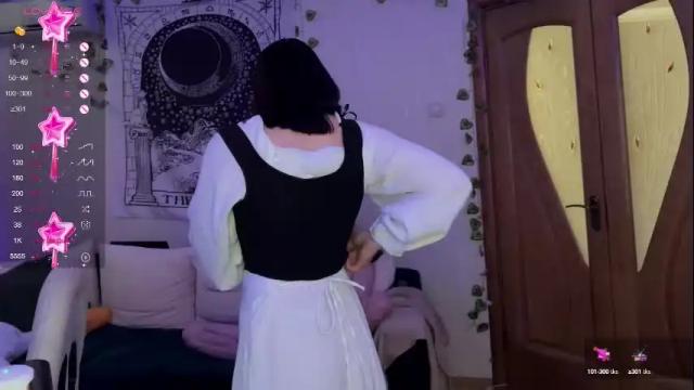 Image 10 of traharaaa Stream on Chaturbate on 28 days ago