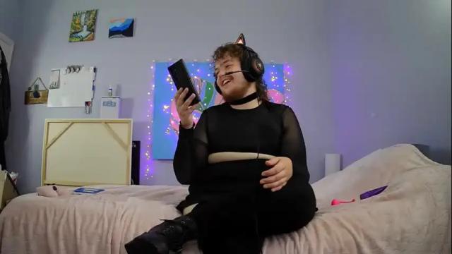 Image 11 of trans_druid Stream on Chaturbate on 2 days ago