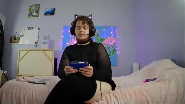 Image 6 of trans_druid Stream on Chaturbate on 2 days ago
