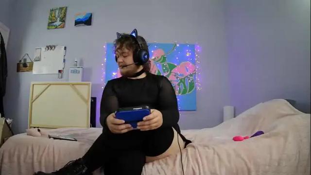 Image 7 of trans_druid Stream on Chaturbate on 2 days ago