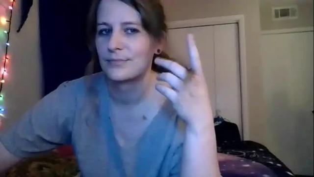 Image 4 of transbianmilf Stream on Chaturbate on 5 months ago