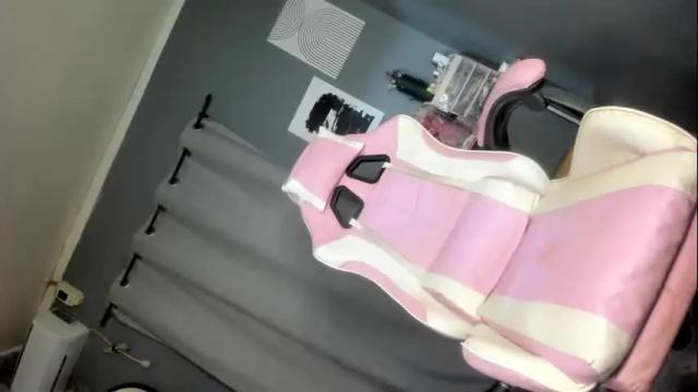 Image 12 of transbigcockrhian Stream on Chaturbate on 2 months ago