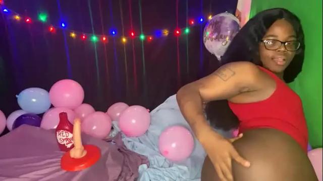 Image 2 of transgirl_omi Stream on Chaturbate on 2 months ago