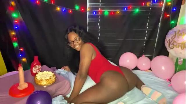 Image 7 of transgirl_omi Stream on Chaturbate on 1 month ago