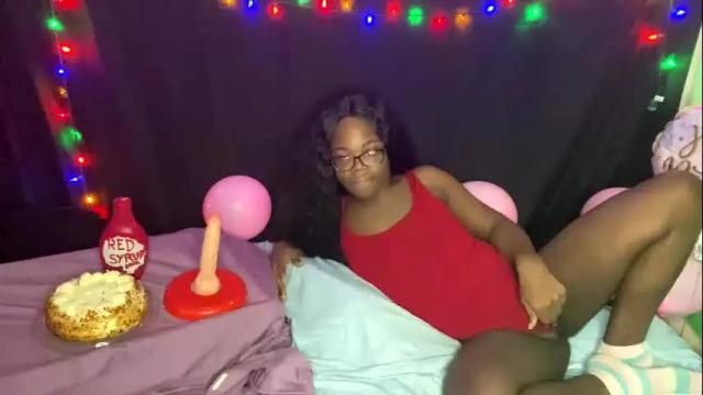 Image 4 of transgirl_omi Stream on Chaturbate on 1 month ago