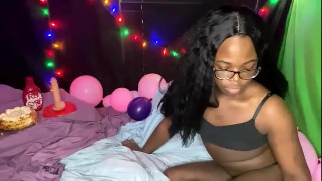 Image 12 of transgirl_omi Stream on Chaturbate on 27 days ago
