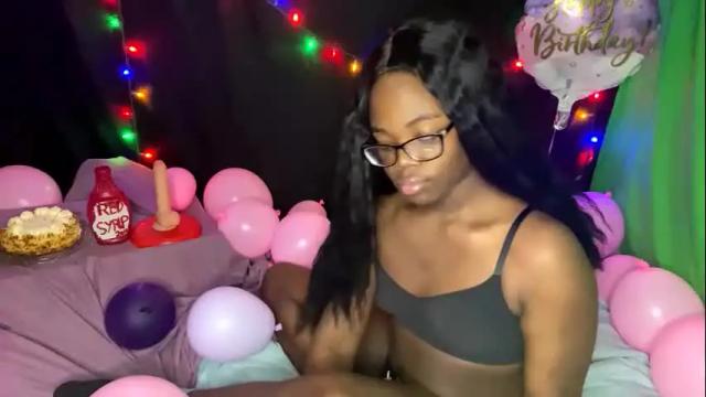 Image 3 of transgirl_omi Stream on Chaturbate on 23 days ago