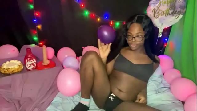 Image 8 of transgirl_omi Stream on Chaturbate on 23 days ago