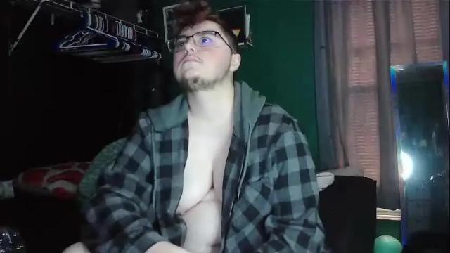 Image 10 of transguygamer Stream on Chaturbate on 5 days ago