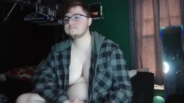Image 6 of transguygamer Stream on Chaturbate on 5 days ago