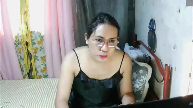 Image 8 of transhottie28 Stream on Chaturbate on 1 month ago