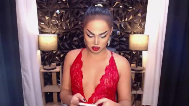 Image 8 of translunaa Stream on Chaturbate on 22 months ago