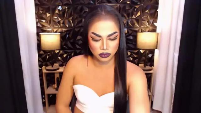 Image 8 of translunaa Stream on Chaturbate on 22 months ago