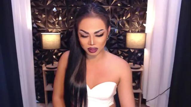 Image 12 of translunaa Stream on Chaturbate on 21 months ago