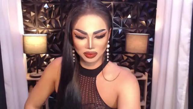 Image 7 of translunaa Stream on Chaturbate on 21 months ago