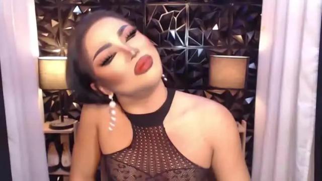 Image 8 of translunaa Stream on Chaturbate on 21 months ago