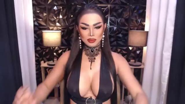 Image 12 of translunaa Stream on Chaturbate on 21 months ago