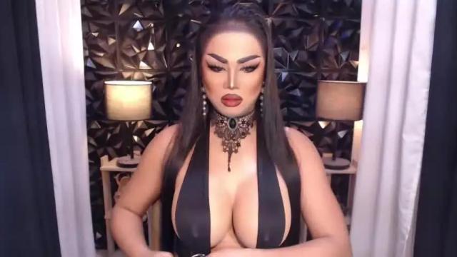 Image 2 of translunaa Stream on Chaturbate on 21 months ago