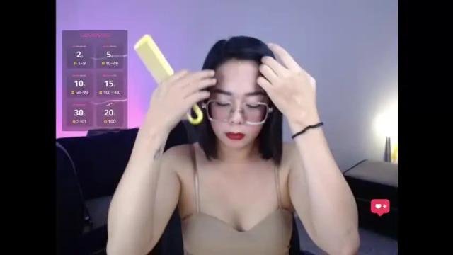 Image 4 of transmanilasue Stream on Chaturbate on 3 days ago
