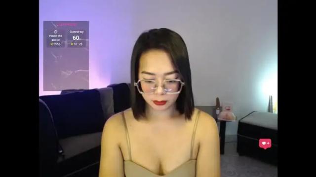 Image 8 of transmanilasue Stream on Chaturbate on 3 days ago