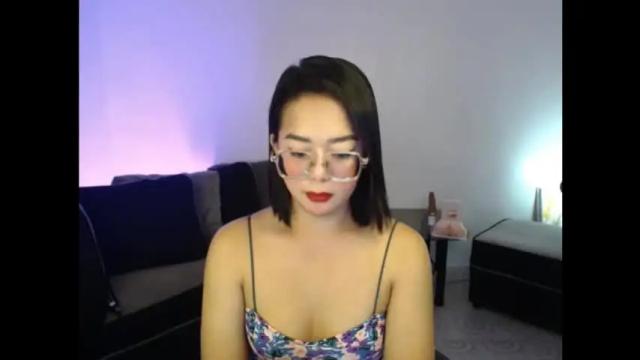 Image 3 of transmanilasue Stream on Chaturbate on 2 days ago