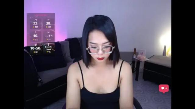 Image 4 of transmanilasue Stream on Chaturbate on 5 months ago