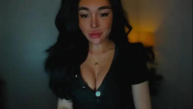 Image 2 of transnextdoor_ Stream on Chaturbate on 1 month ago