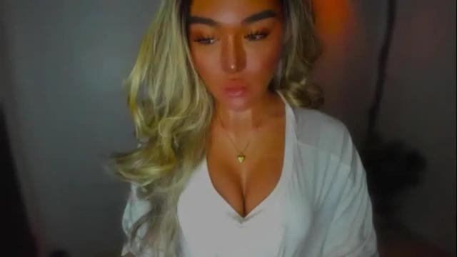 Thumbnail 1, transnextdoor_'s Stream at Chaturbate, 28 days ago