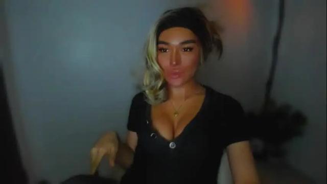 Image 11 of transnextdoor_ Stream on Chaturbate on 29 days ago