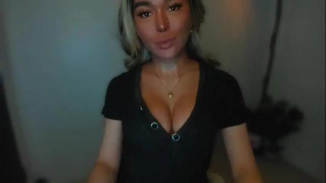 Image 6 of transnextdoor_ Stream on Chaturbate on 29 days ago