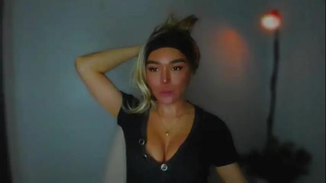 Image 8 of transnextdoor_ Stream on Chaturbate on 29 days ago