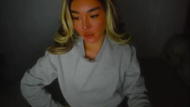 Image 8 of transnextdoor_ Stream on Chaturbate on 13 days ago