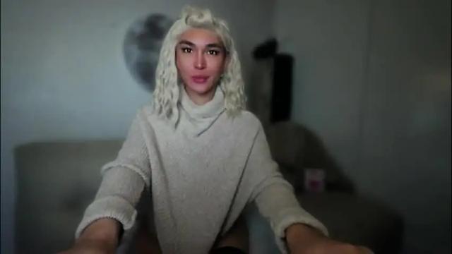 Image 2 of transnextdoor_ Stream on Chaturbate on 19 days ago