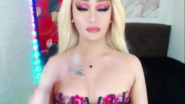 Image 2 of transplayfullolivia Stream on Chaturbate on 1 month ago