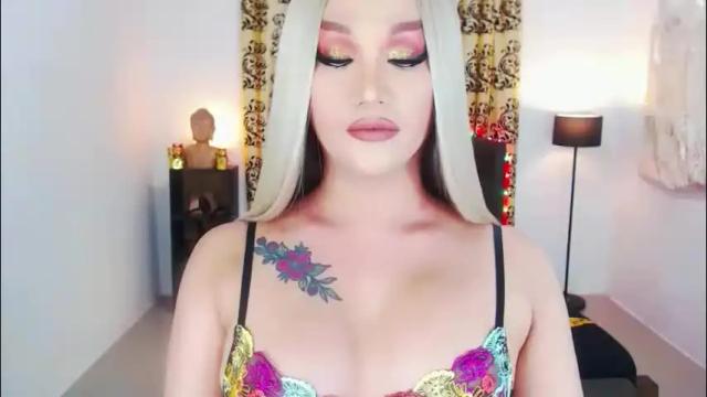 Image 2 of transplayfullolivia Stream on Chaturbate on 1 month ago