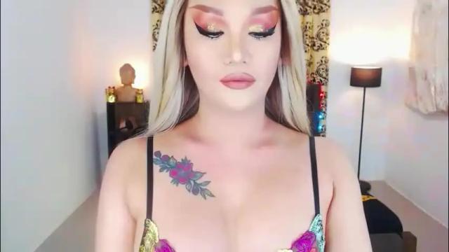 Image 4 of transplayfullolivia Stream on Chaturbate on 1 month ago