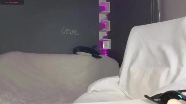 Image 4 of trasy__stone Stream on Chaturbate on 15 months ago
