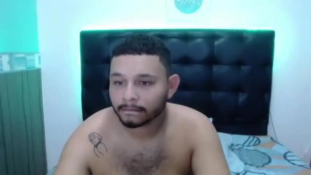 Image 7 of travisand_luisa Stream on Chaturbate on 15 months ago