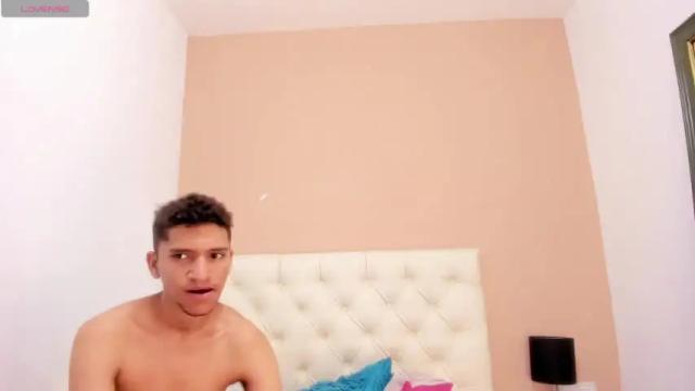 Image 4 of trayceandsteven Stream on Chaturbate on 14 months ago