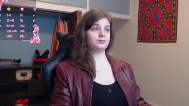 Image 3 of treejeanne Stream on Chaturbate on 11 days ago