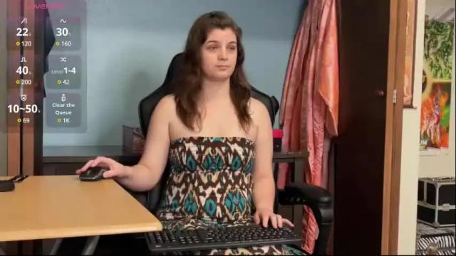 Image 2 of treejeanne Stream on Chaturbate on 27 days ago