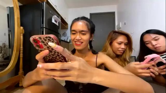 Image 3 of trexiehenderson Stream on Chaturbate on 3 months ago