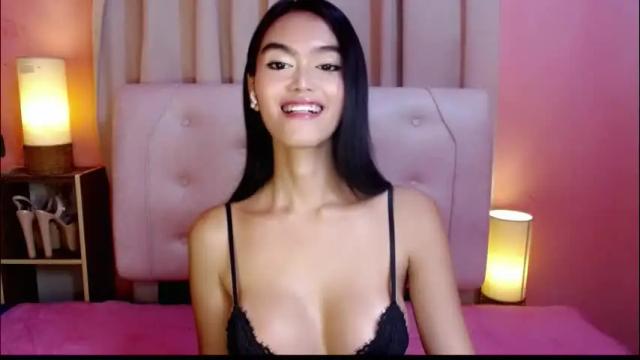 Image 4 of trexiehenderson Stream on Chaturbate on 1 month ago