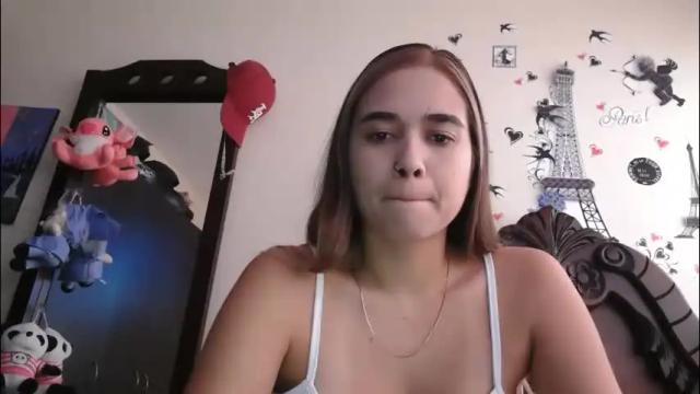 Image 4 of triana_bell Stream on Chaturbate on 12 days ago