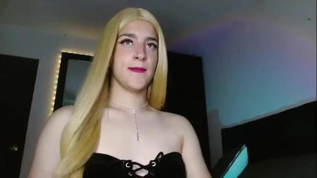 Image 10 of triana_damelio Stream on Chaturbate on 2 months ago