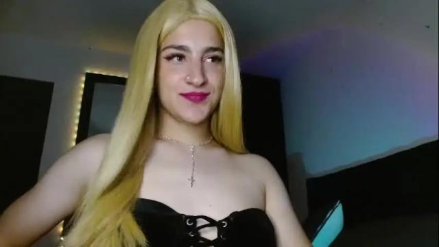 Image 8 of triana_damelio Stream on Chaturbate on 2 months ago